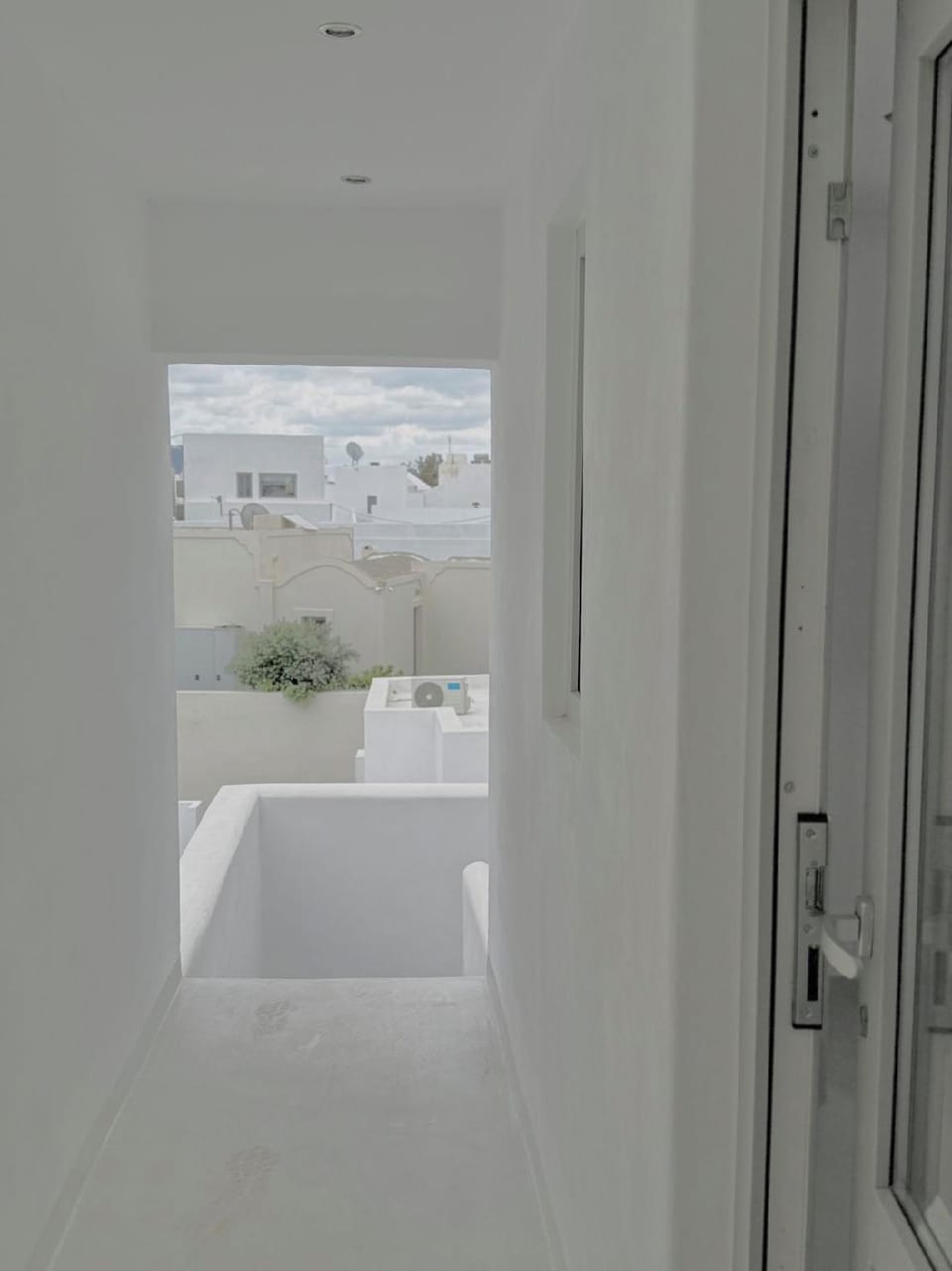 Sepal Residence Hotel in Thera