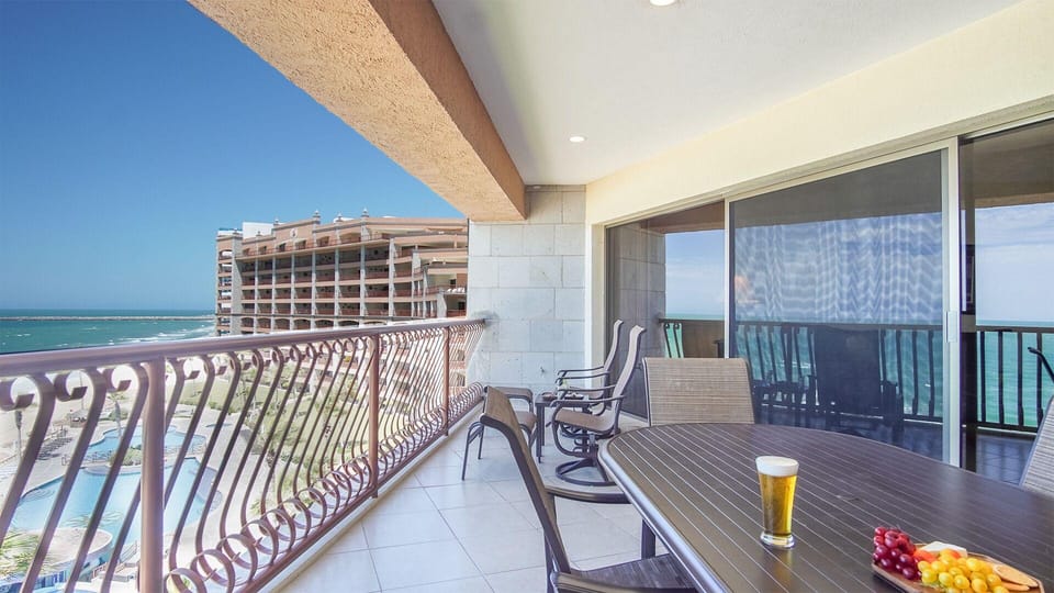 Sonoran Sun Hotel in Rocky Point