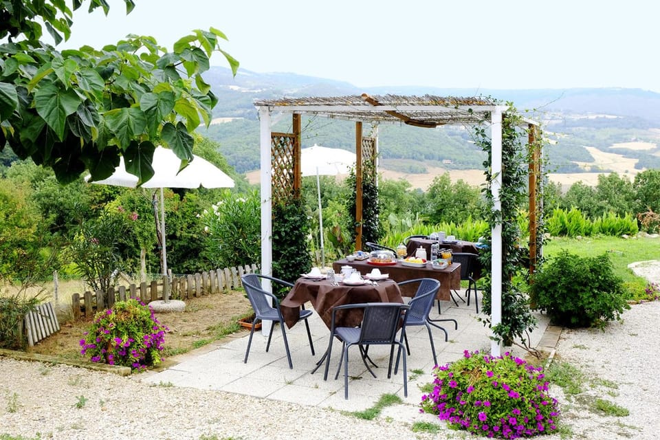 Casale Le Orme Hotel in Umbria