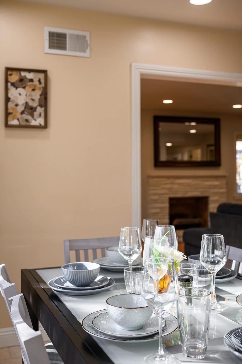 Luxury Estate With Sparkling Pool & Elegant Amenities Hotel in Glendora