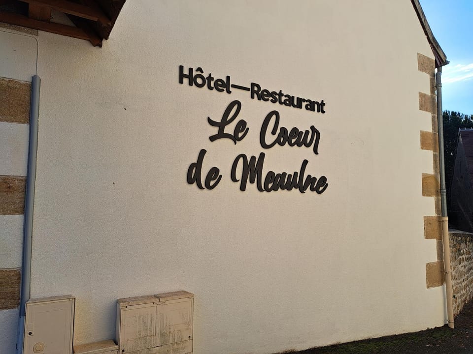 Le coeur de meaulne Hotel in Centre-Val de Loire