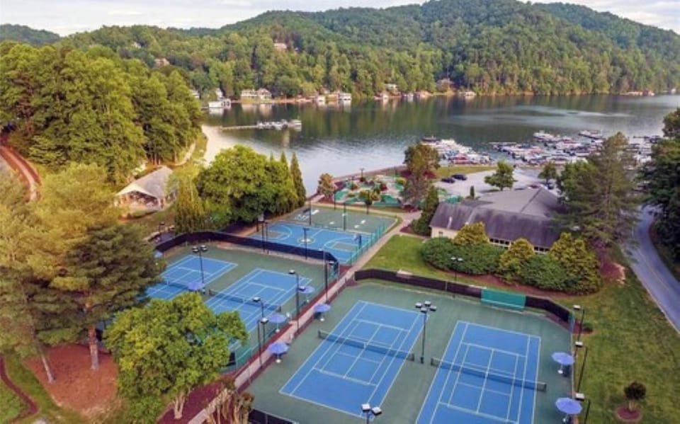 Fairways of the Mountains Hotel in Tennessee