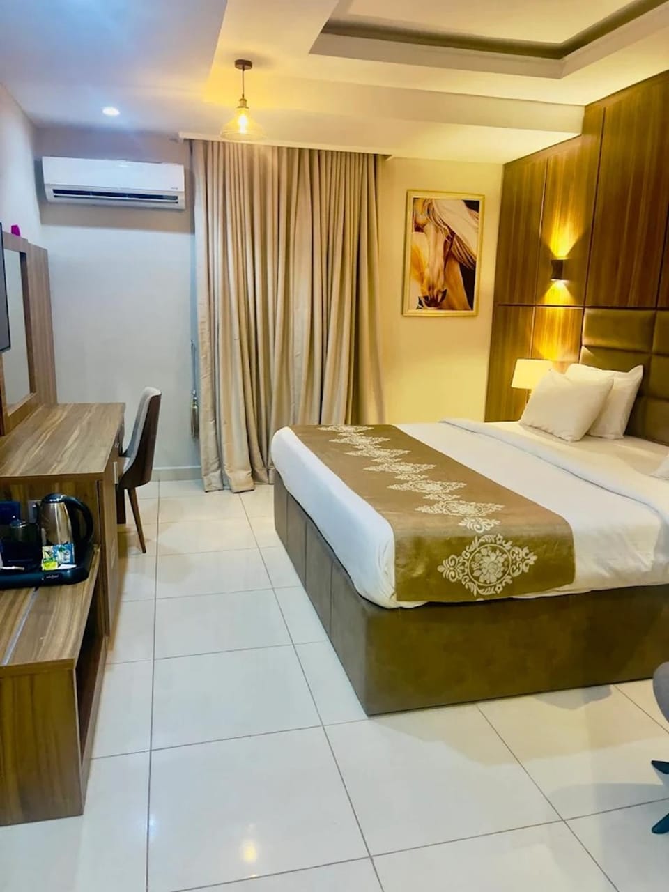 Pinnatech Suites Awka Hotel in Nigeria