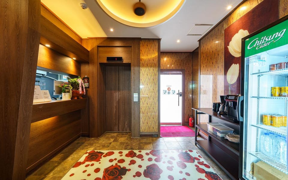 Uijeongbu Tomato Hotel Motel in Gyeonggi-do