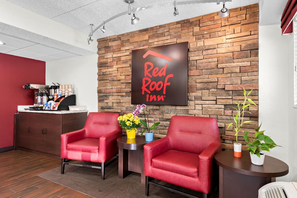 Red Roof Inn Harrisburg North Hotel in Harrisburg