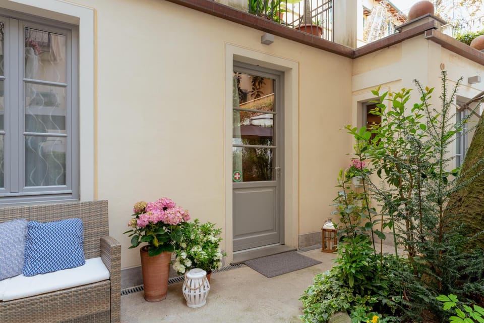 Il Cortile di Elisa & our flats Hotel in Capannori