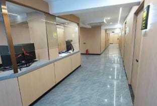 Sunflower E-sports Apartment (Fengshou Road Store) Hotel in Zhejiang