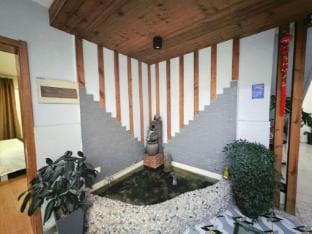 Tangcheng Xiaozhu Homestay (Yangzhou University Slender West Lake Campus Branch) Hotel in Jiangsu