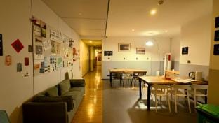Zhenheju Youth Hostel (Hangzhou Gongchenqiao East Subway Station Branch) Hotel in Hangzhou