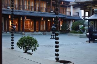 Zhenheju Youth Hostel (Hangzhou Gongchenqiao East Subway Station Branch) Hotel in Hangzhou