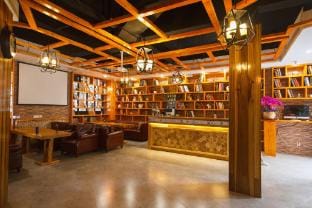 Songyun Yishu Hotel (Hangzhou West Lake Hefang Street Branch) Hotel in Hangzhou