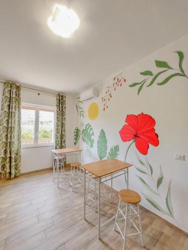 Metro Guest House Hotel in Naples
