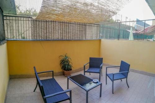 Metro Guest House Hotel in Naples