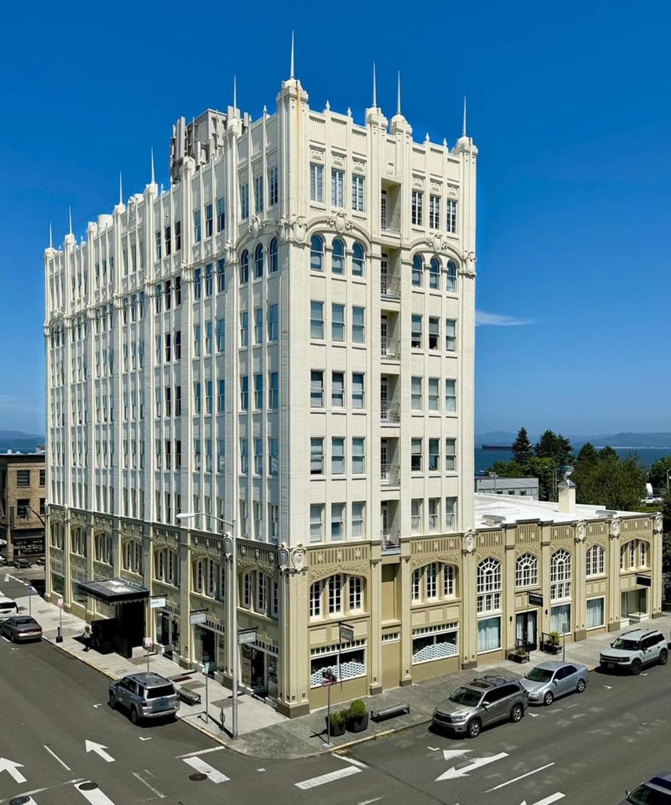 Norblad Hotel Hotel in Astoria