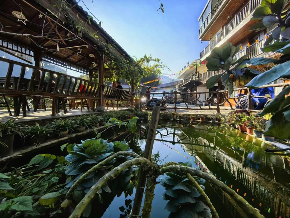 Ningguo Lvshui Villa Hotel in Hangzhou