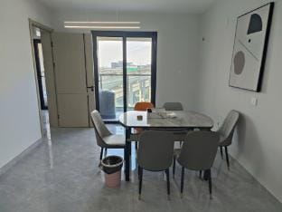 Left 2019 Homestay (Shaoxing Shaoxing Station Branch) Hotel in Hangzhou