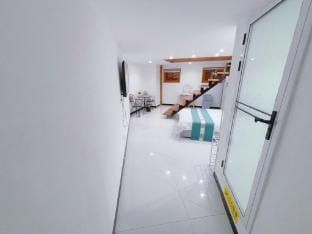 Subway Station Food Street Confucius Mansion High-end Inn (Xinjiekou Branch) Hotel in Nanjing
