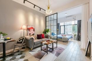Gary Homestay (Shanghai Zhongshan Park Jiangsu Road Subway Station Branch) Hotel in Shanghai