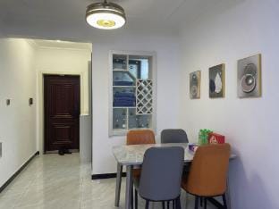 Candydoudou Homestay (Linyi Linyi South Bus Station Linyi Station Branch 3) Hotel in Jiangsu