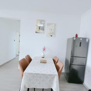 Dengfenglai1003 Homestay (Xuzhou Chuwangshan Han Tomb Group Luwo Subway Station Branch) Hotel in Jiangsu