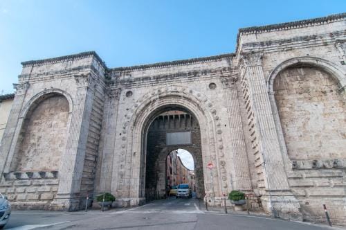 Umbrian Concierge - La Corte del Grillo Hotel in Perugia