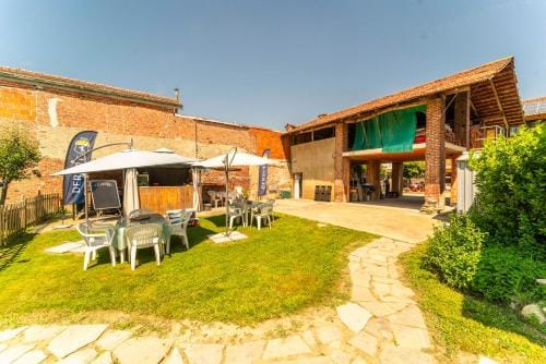 Spighe Paglia e Girasole Hotel in Piedmont