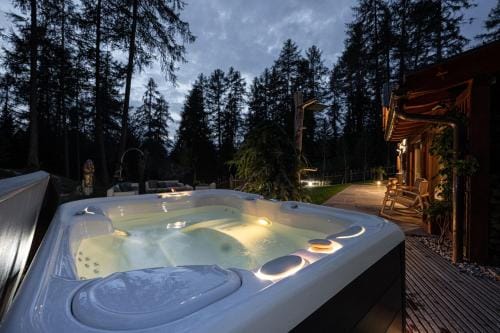Cain Comfort Chalet Lodge in Trentino-South Tyrol