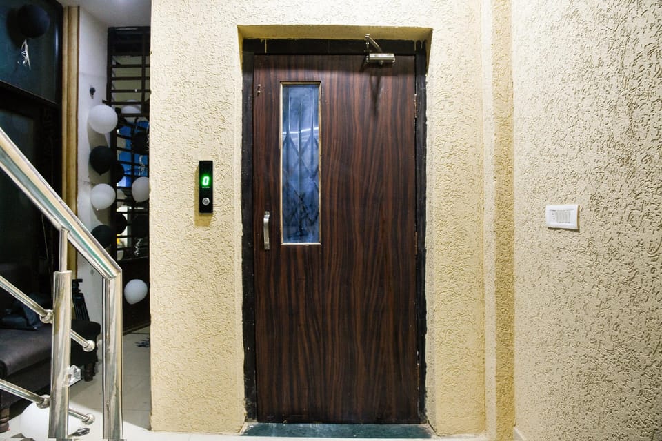 Hotel O StayCraft Hotel in India