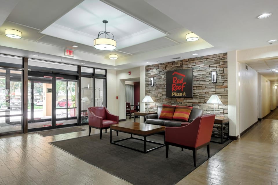 Red Roof PLUS+ Gainesville Hotel in Gainesville