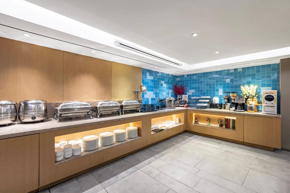 Home Inn Neo Wuxi Nanchang Street Grand Canal Nanchansi Pedestrian Street Hotel in Suzhou