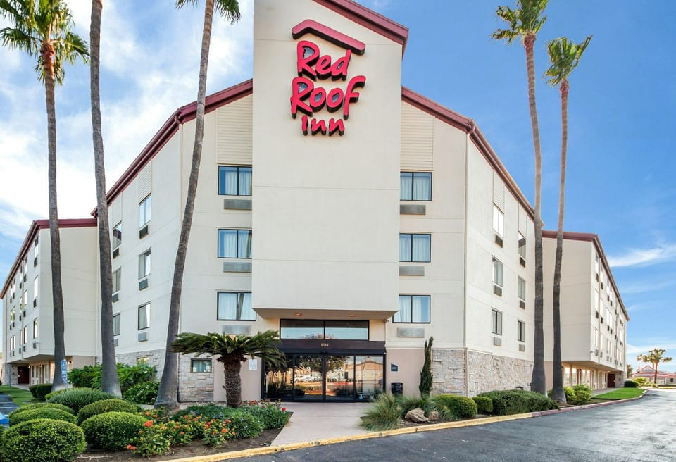 Red Roof Inn Laredo Hotel in Laredo