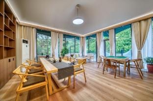 Pan'an Yunshang Jinglan·Luhu Suji Hotel in Zhejiang