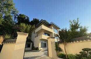Hangzhou Guixin Mountain Villa Hotel in Hangzhou