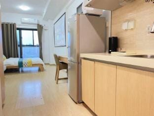 Sun Moon Stars Homestay (Gucun Park Branch 3) Hotel in Shanghai