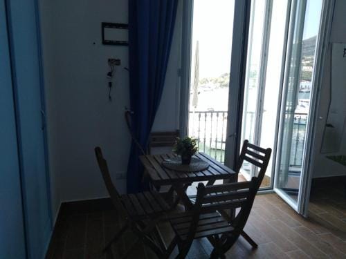 Casa Vacanze Riva Destra Hotel in Ischia