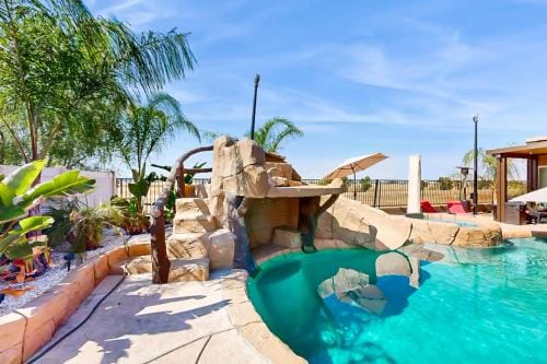 Perris Tiny Home Paradise Hotel in Menifee
