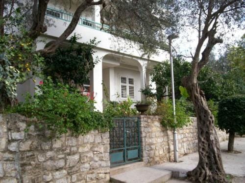 Apartments and Room MV Hotel in Budva Municipality