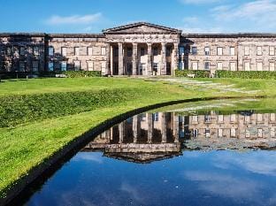 Luxury King Room In the Heart Of Edinburgh Hotel in Edinburgh