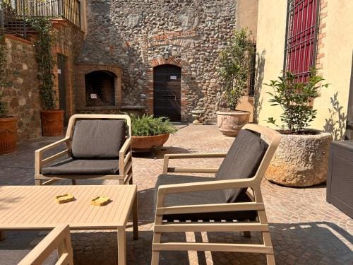 Dimora 1848 - Foresteria Lombarda Hotel in Province of Brescia