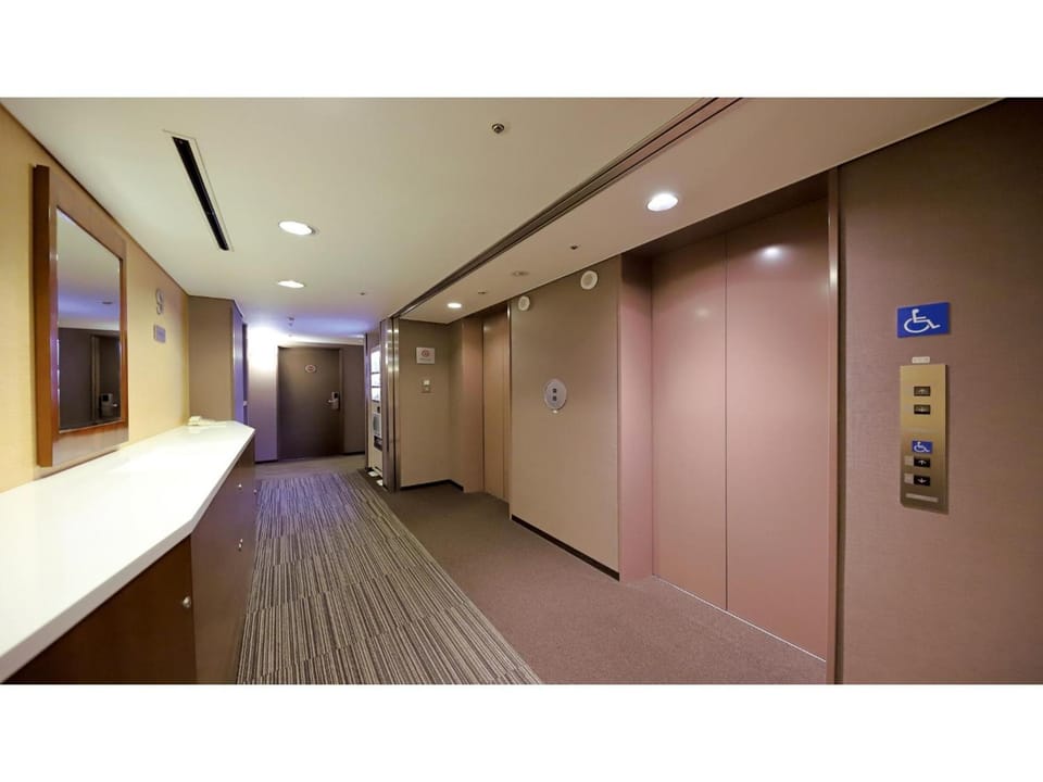 Smile Hotel Osaka Yotsubashi - Vacation STAY 73550v Hotel in Osaka