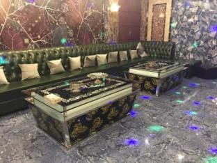 Zhuji Shanfeng Renjia Hotel in Hangzhou