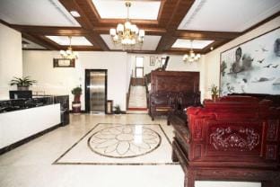 Zhuji Shanfeng Renjia Hotel in Hangzhou