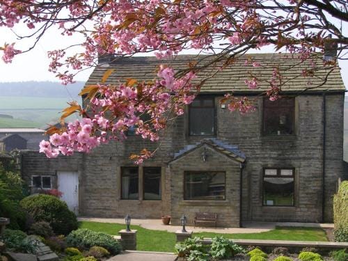Coddy's Farm Hotel in Holmfirth