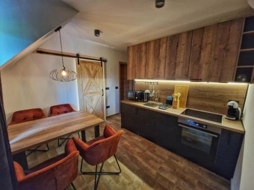 Alpine House Mina - Rooms & Apartments Hotel in Carinthia, Austria