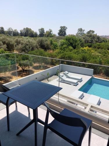 Hesperian Luxury Villas Hotel in Chania