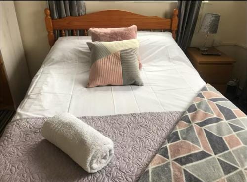 284 - Room 3 - Beachfront Hotel in Swansea
