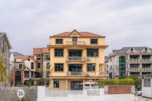 Linming Lodge Hotel in Zhejiang