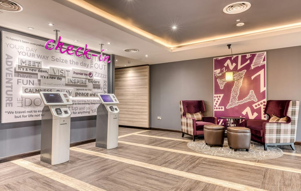 Premier Inn Abingdon - A34 Hotel in England