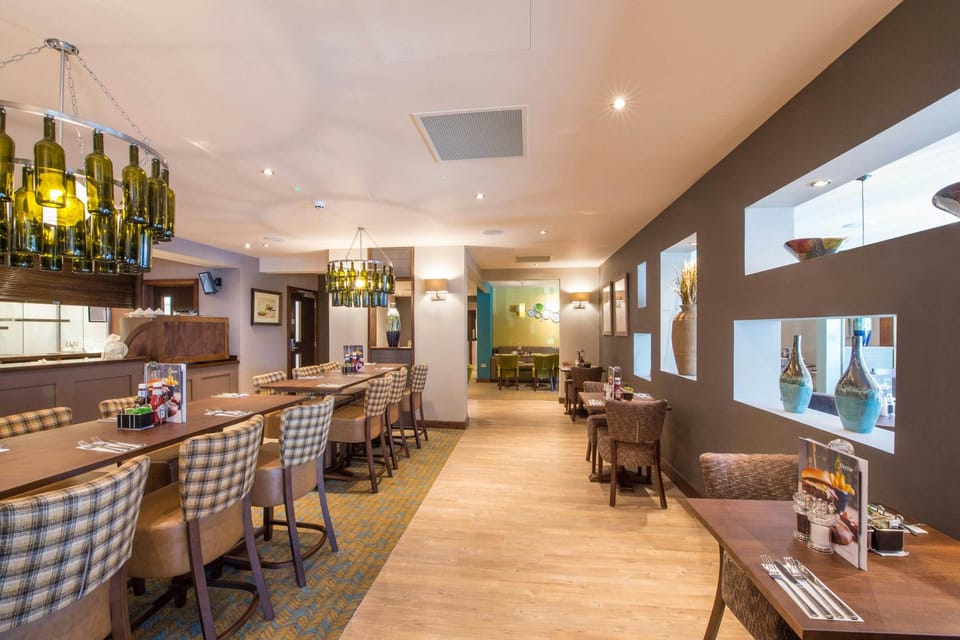 Premier Inn London Edmonton Hotel in London