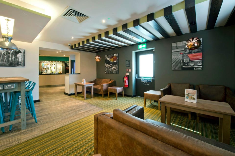 Premier Inn London Edgware Hotel in Edgware